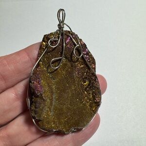 Mt St Helen Druzy Pendant, Natural Druzy Geode #4
